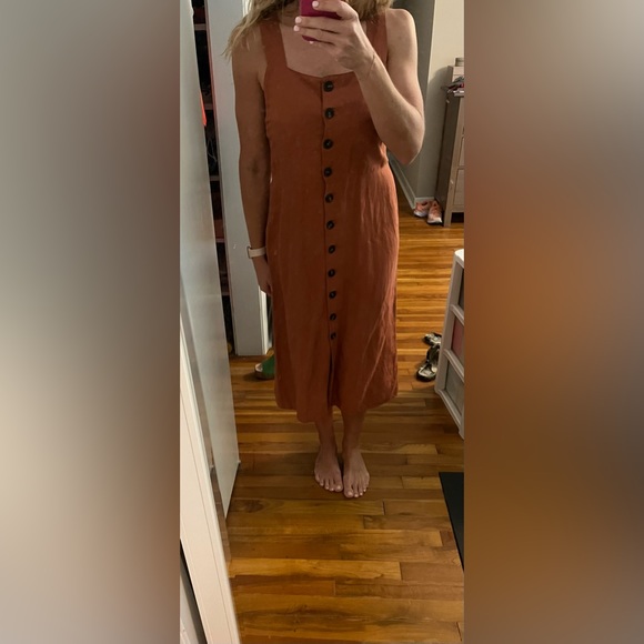 RD Style button up linen blend dress. Size M - Picture 3 of 6